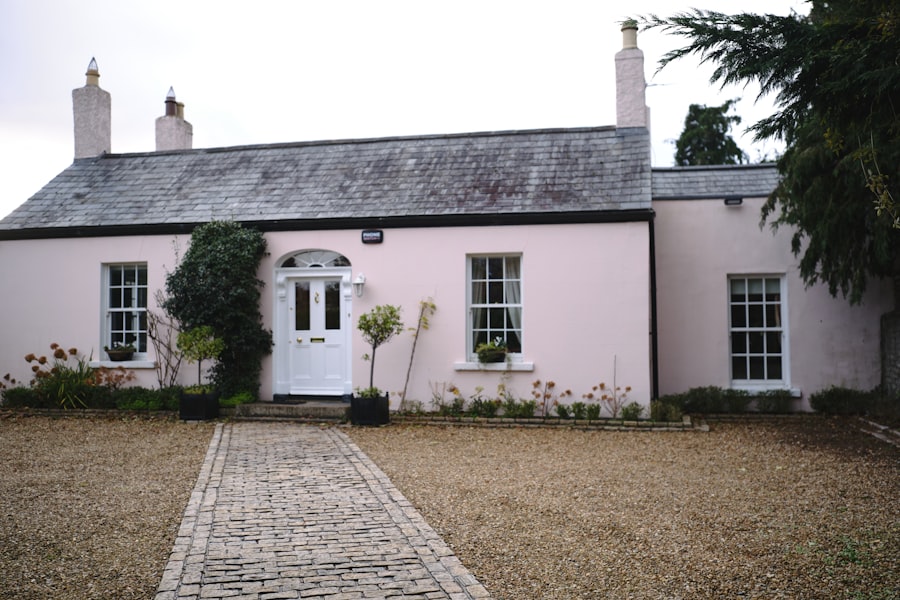 Buying a period home in Birr: A guide
