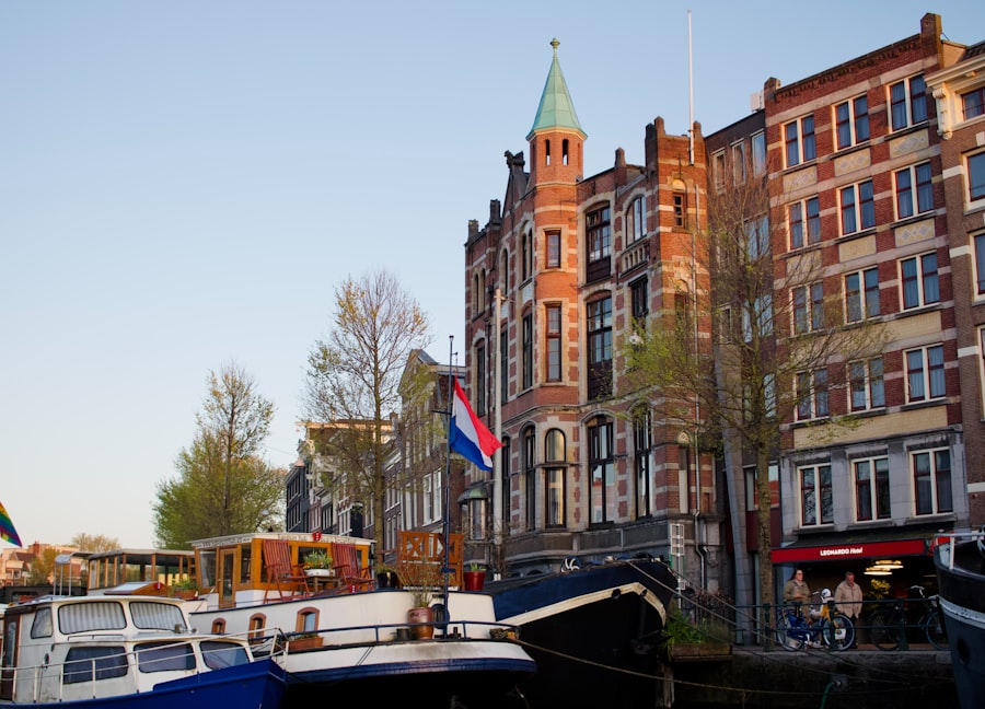 Guide to Houseboat living Ireland
